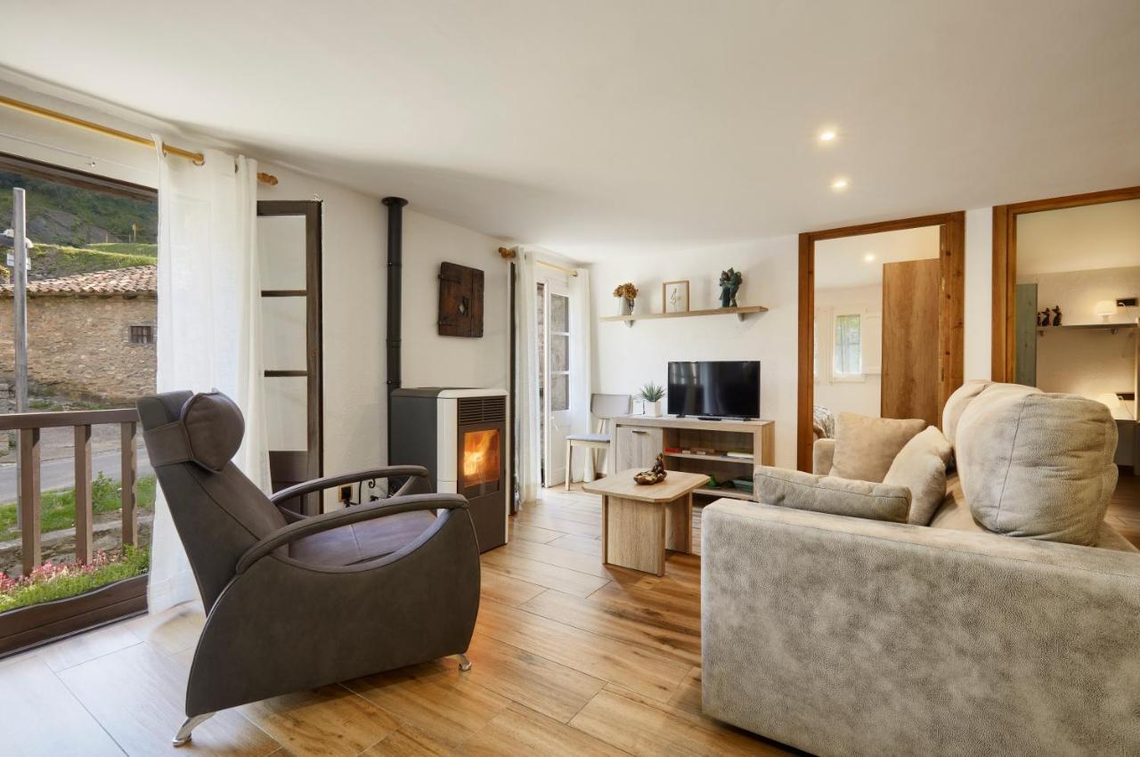 4Llars Villa Beget Bagian luar foto