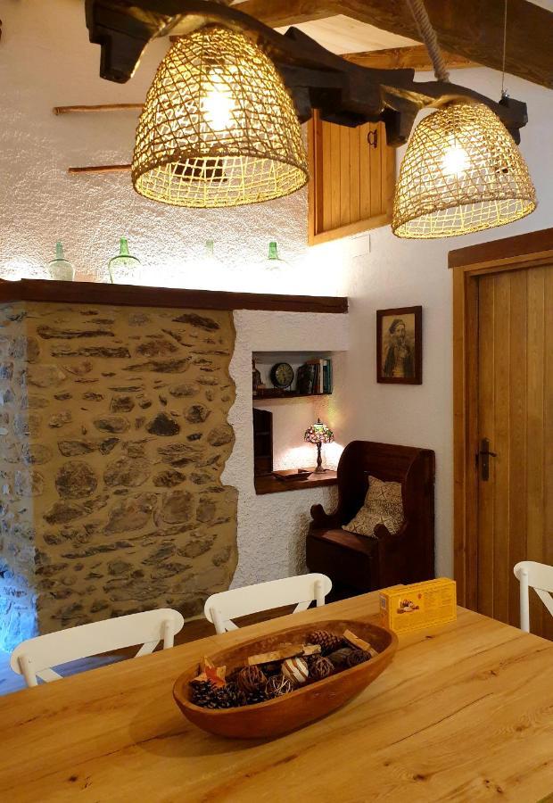 4Llars Villa Beget Bagian luar foto