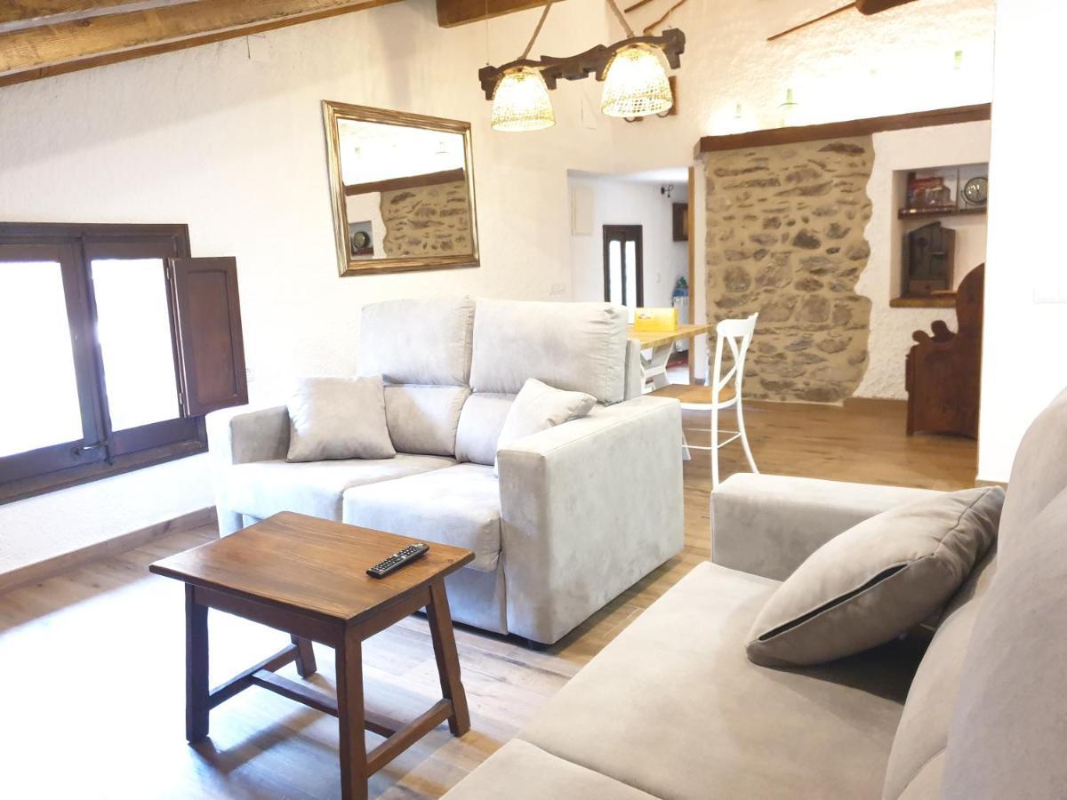 4Llars Villa Beget Bagian luar foto