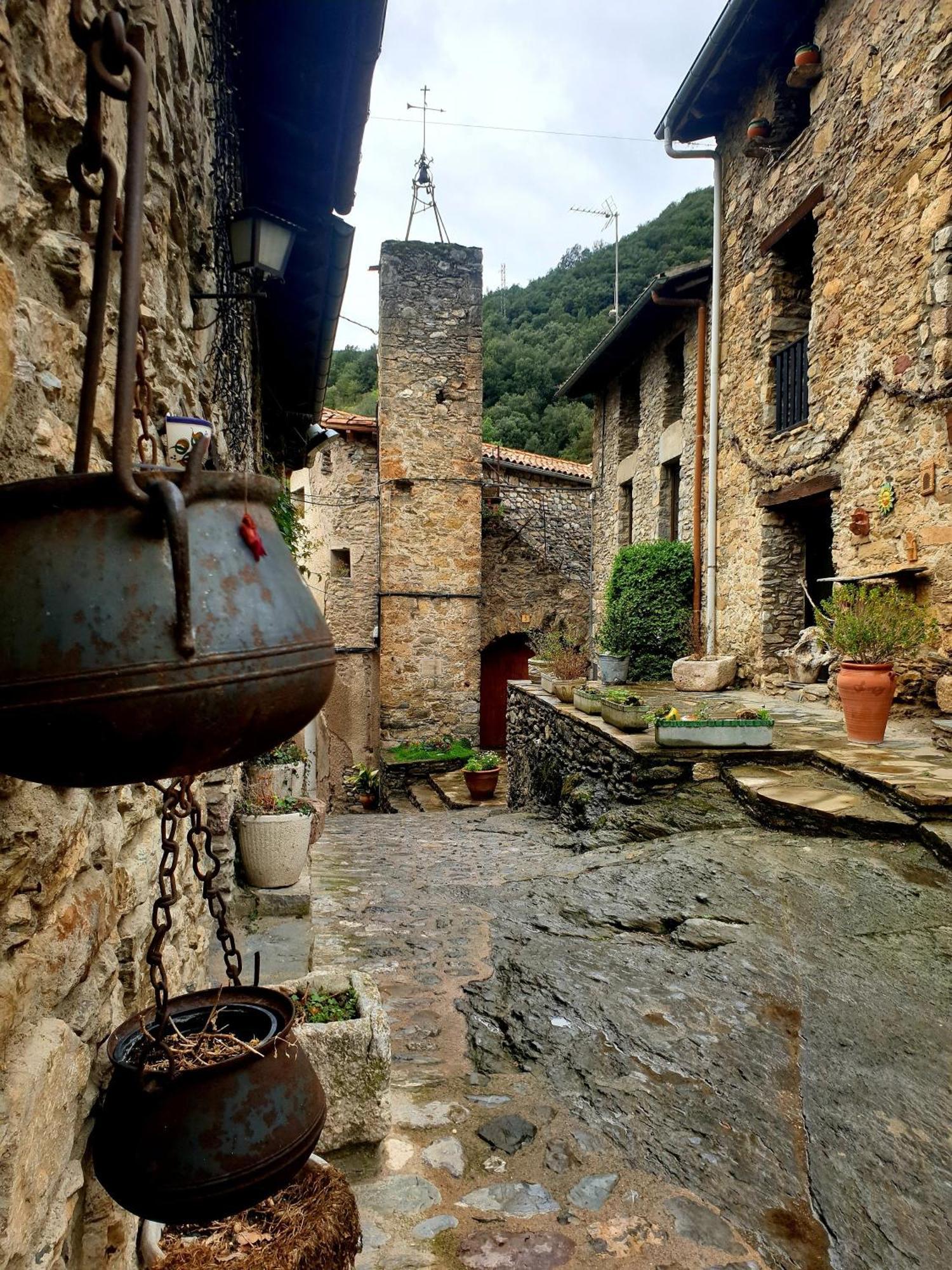 4Llars Villa Beget Bagian luar foto