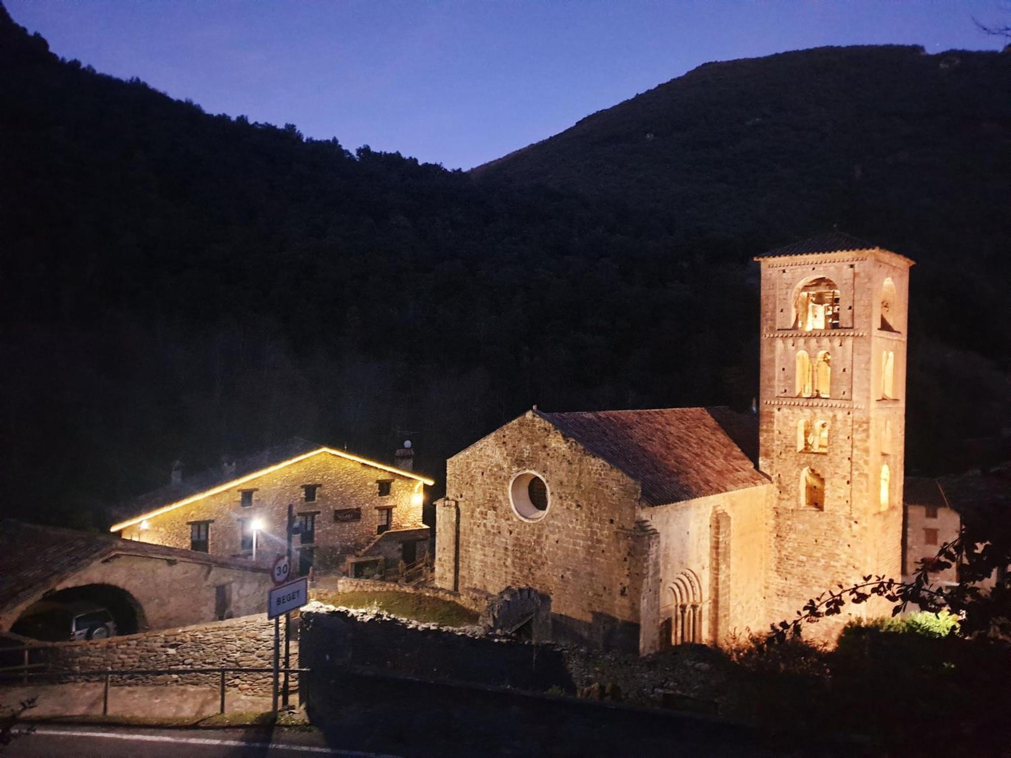 4Llars Villa Beget Bagian luar foto